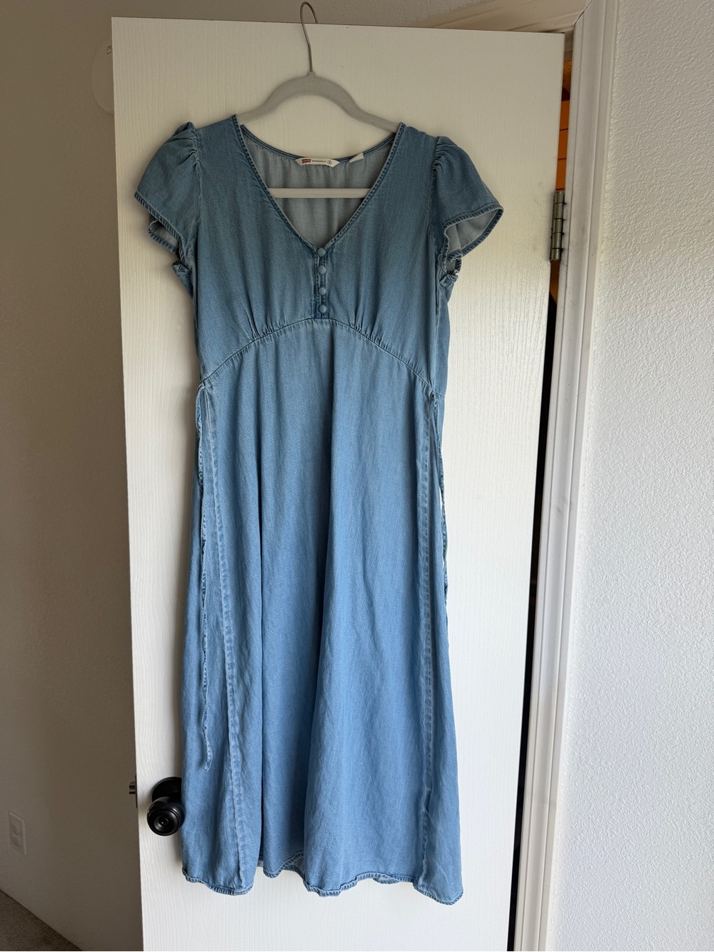 Levi's Light Blue Denim Midi Dress with V-Neck